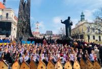 Во Львове четыреста кобзарей одновременно исполнили произведения Шевченко