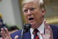 Трамп временно заморозил военную помощь Украине, – Politico
