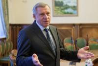 НБУ увеличит объем покупки валюты и повысит лимит для инвестиций за границу