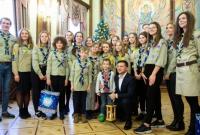 Зеленскому передали Вифлеемский огонь мира