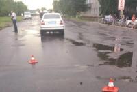 Полицейский автомобиль сбил на переходе 10-летнего мальчика в Конотопе