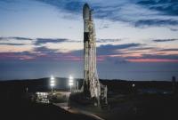 SpaceX успешно запустила ракету Falcon 9 с тремя спутниками