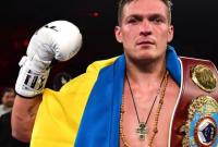 Усик отказался от четвертого чемпионского пояса