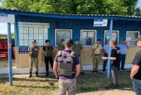 На взятке поймали одесских таможенников и пограничников