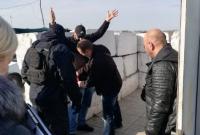 Иностранец в зоне ООС вербовал украинок на секс-работу, - ГПСУ