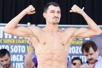 Боксер Постол будет соревноваться за два чемпионских пояса