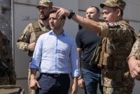 Украинцы стали меньше доверять армии и Президенту - опрос