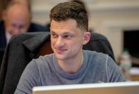 Дубилет хочет заменить правительственные телефоны на смартфоны