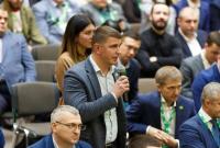 "Слуга народа" исключила нардепа: он жаловался на Богдана