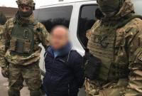 В Винницкой области мужчина растлевал малолетнюю дочь и продавал порно