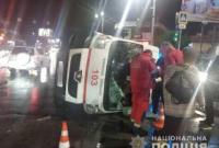 В Харькове автомобиль скорой помощи столкнулся с легковушкой