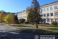 Возле метро в Киеве мужчина ограбил и изнасиловал студентку