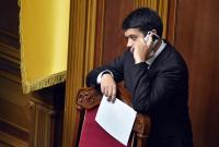 Разумков отрицает вероятность распада фракции "Слуги народа" из-за коррупционных скандалов