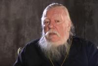 "Даю по роже": российский священник рассказал, как отучить детей материться