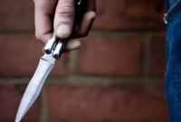В Кривом Рогу при задержании мужчина ранил ножом полицейского
